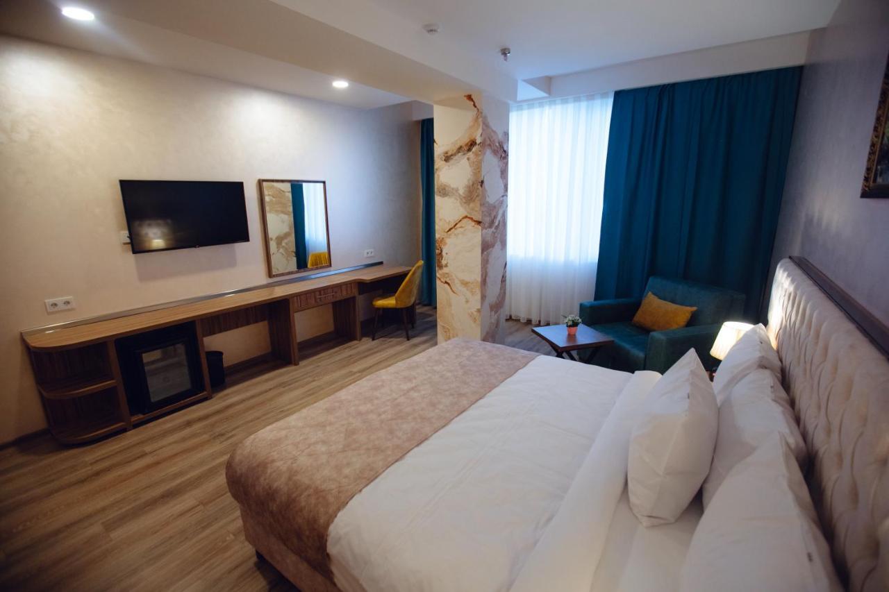 La Corne Hotel バクー エクステリア 写真